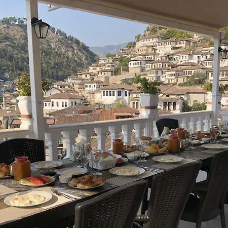 Arben Elezi 4* Berat