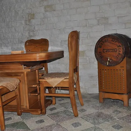 Arben Elezi Konukevi