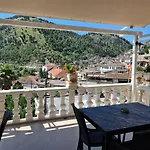 Arben Elezi Gasthof Berat