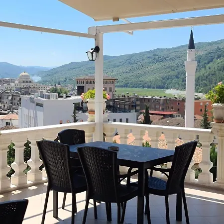 Arben Elezi Gasthof Berat