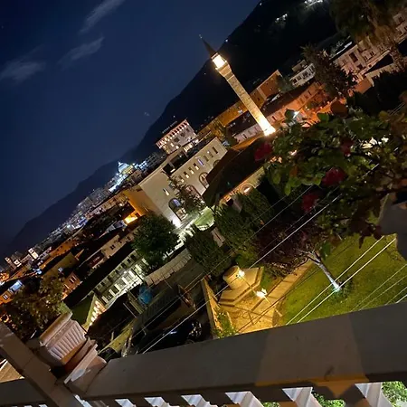 Arben Elezi Gasthof Berat