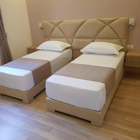 Arben Elezi Pensionat Berat